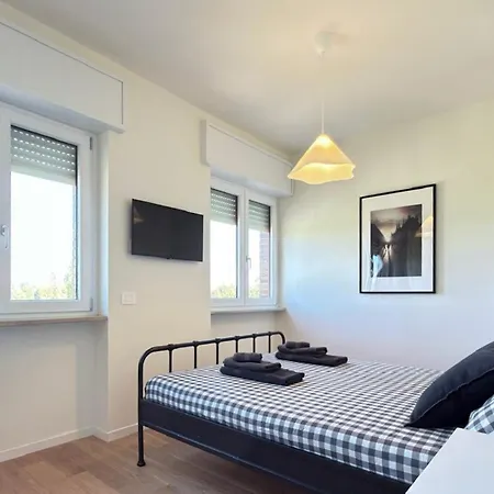 Appartamento Fresh Nordic Flat With Balcony - San Siro Stadium Milano