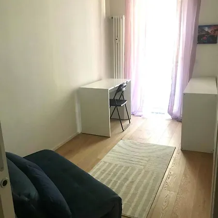 Modern In - Garage Included Milán