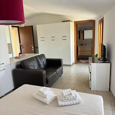 Apartamento Duomo In 5 Fermate M3 - Fronte Fondazione Prada Milão