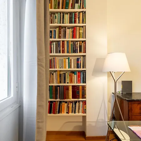 Politecnico - Spacious Ap Balcony - Sleeps 4 Lägenhet