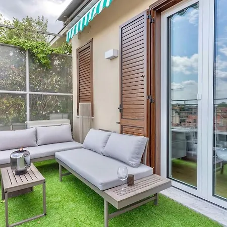 Exclusive Rooftop Vista Duomo Апартаменты