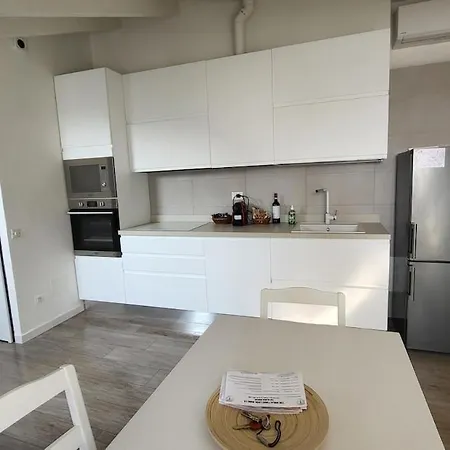 Apartment Rooftop Retreat Martesana Milan