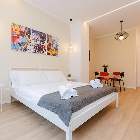 Vivimihome - Le Gemme Di Desenzano アパート *