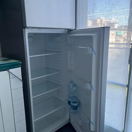 Delizioso A Zona Baggio アパート *