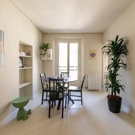 Attico Di Lusso Nel Cuore Di Milano,brera,moscova * ميلان