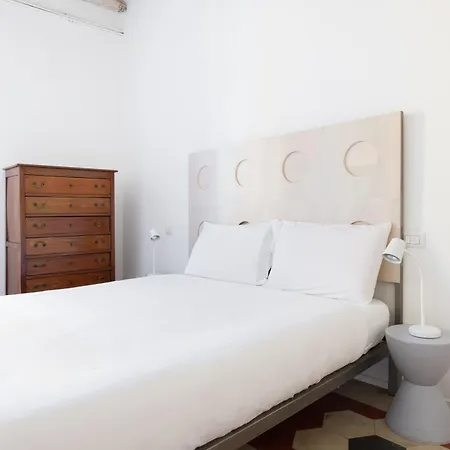 Vintage Hideaway Milan-historic Courtyard * Mailand