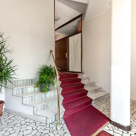 Apartment Stayeasy Bordighera - Navigli 8th Floor Terrace Mailand