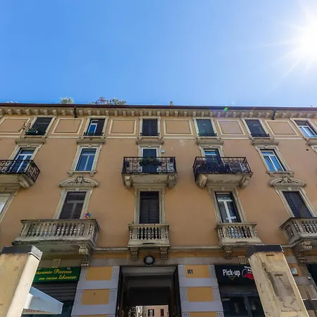 Viaortisuite Pta Romana Wifi & A-c 12 Min To Duomo Апартаменты *