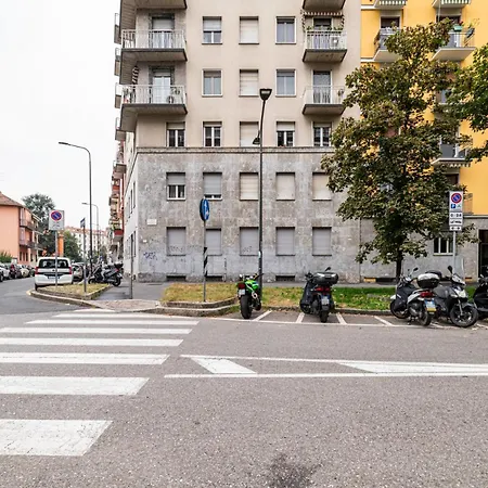 Apartman Roncaglia 25, *