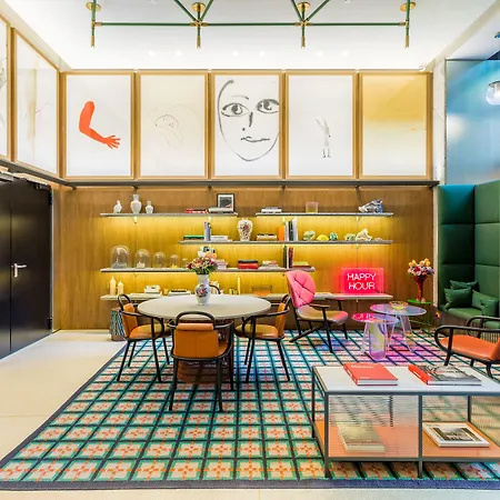 Mate Collection Giulia, Hotel