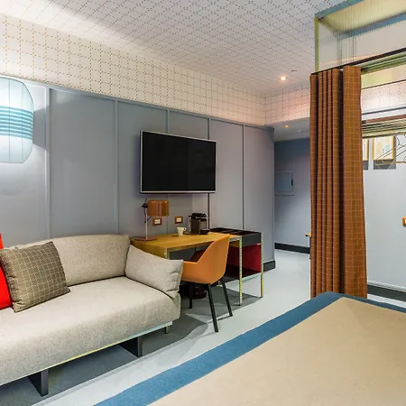 Mate Collection Giulia, Hotell 4*