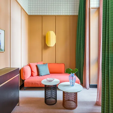 Hotell Mate Collection Giulia,