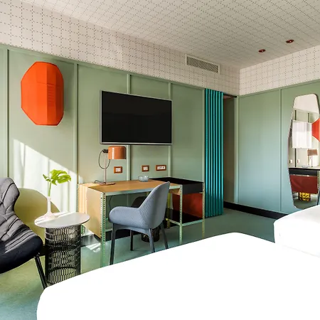 Mate Collection Giulia, Hotell Milano