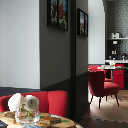 Pandenus Guest house