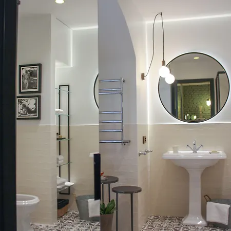 Pandenus Pensión 4*