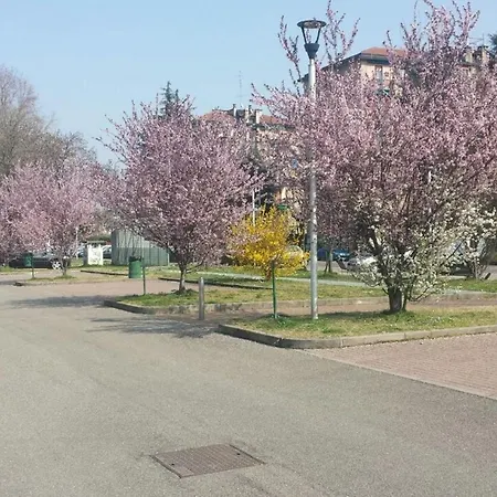 露西圣西罗住宿加早餐旅馆 住宿加早餐酒店