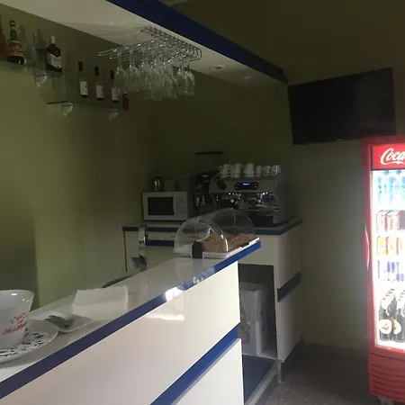 אכסניה Mrhostel *