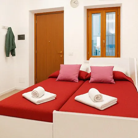 Likehome - Via Crema * Milán