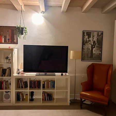 Loft Navigli With Private Garden Couette-café