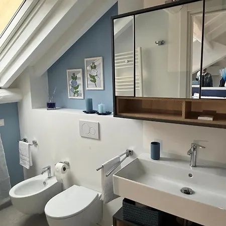 La Piccola Soffitta Azzurra * Mediolan