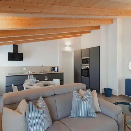 Appartamento Gohost - The Corridor Near The Station Milano