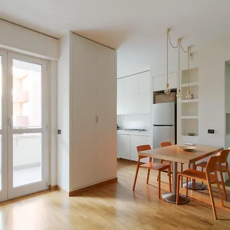 Guesthost - Bright M1 Precotto ミラノ