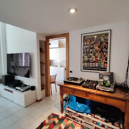 Cozy In Sempione Milaan