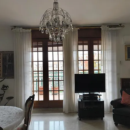 Attico Lux - Trilocale Elegante Metropolitana Blu Appartamento *