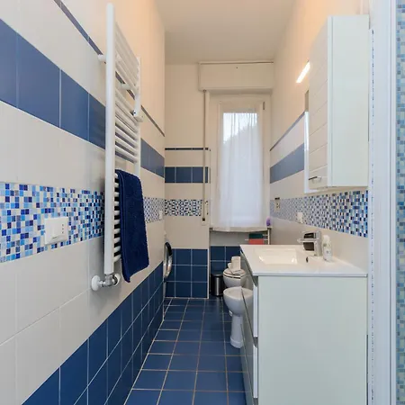 I-host - Gattamelata * Milánó