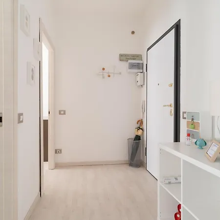 Apartment Guesthost - Cute Navigli