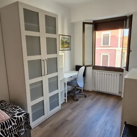 Apartmán Luminoso Trilocale Vicino Stazione E M3 Rogoredo Ideale Per Lavoro Milán