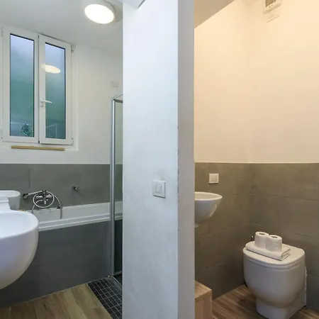 Apartment I-host Porta Romana Garden - Tiraboschi *