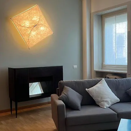 Dimora Del Ficus Centro Apartamento Milão