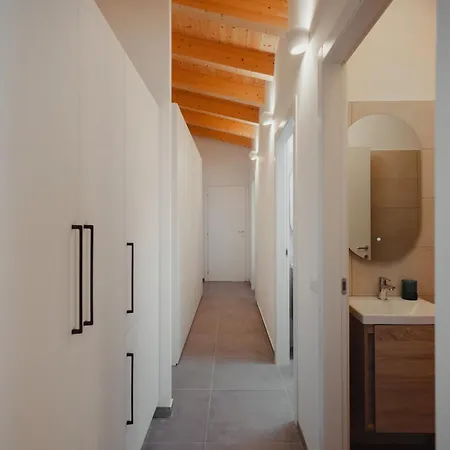 Appartamento Gohost - The Corridor Near The Station *