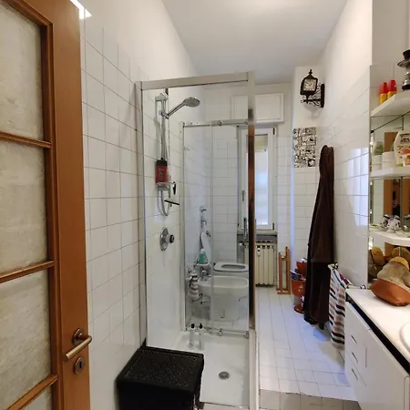 Апартаменты Cozy In Sempione