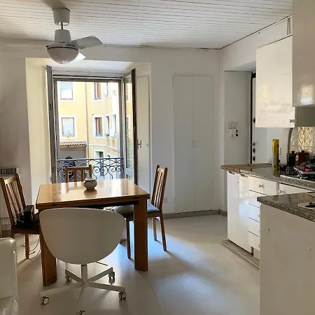 Cozy In The Heart Of Μιλάνο