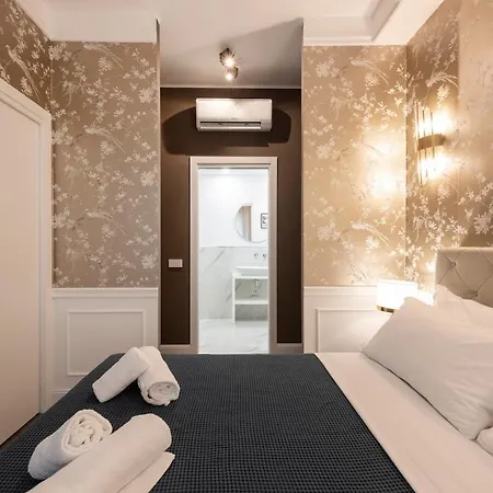 B - Diamond In The Center Apartman