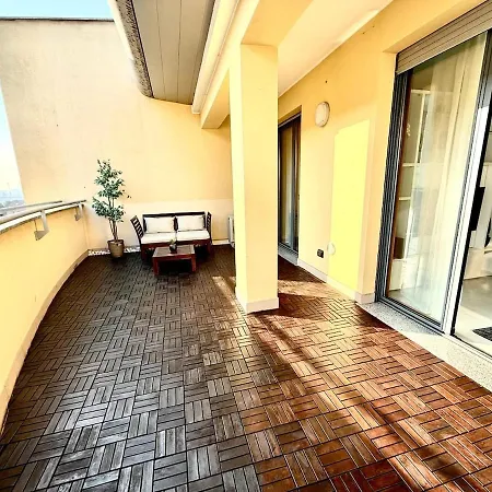 Live House-attico, Ampio E Luminoso Monolocale