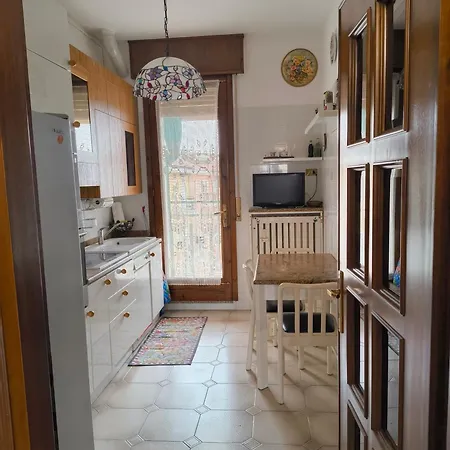 Attico Lux - Penthouse With Garage Next To The Metro Апартаменты Милан