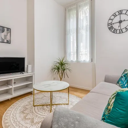 Luxury Via Morgagni 4 Pax Wi-fi Milano