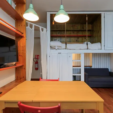 Apartmán I-host - Tesio 15