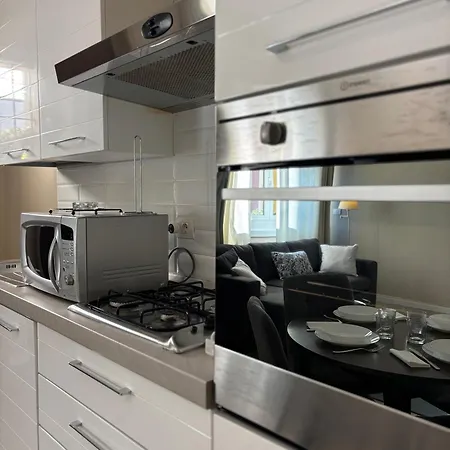 Cozy In Via Canonica דירה מילאנו