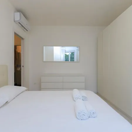 I-host - Gattamelata Apartman