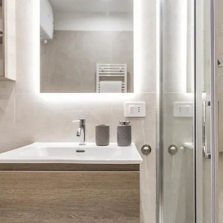 Appartamento Regina24 Luxury - Elegante A Porta Venezia, 5 Min Dalla Metro Milano