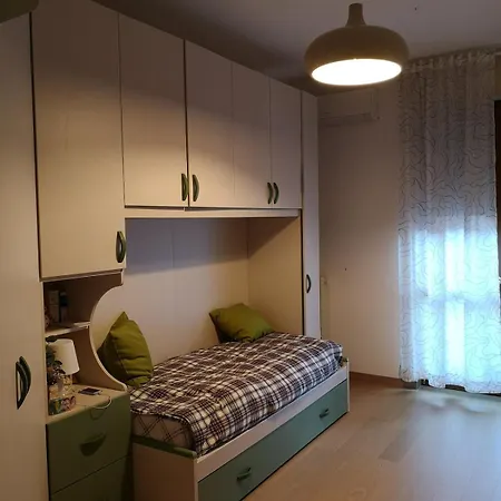 Daire Large Bright - Strategic Location