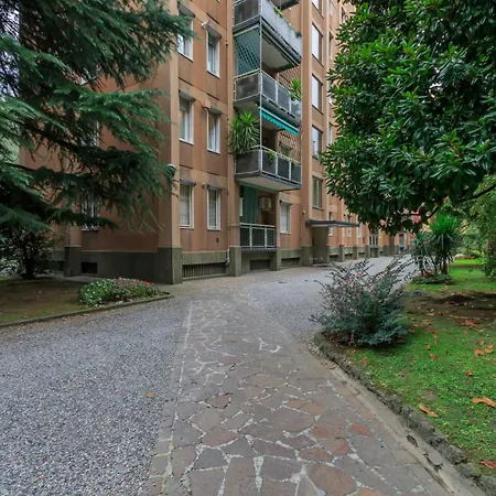 I-host - Gattamelata Apartman Milánó