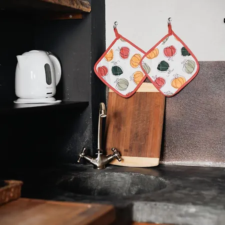 Nyc-style Industrial On Navigli Lejlighed