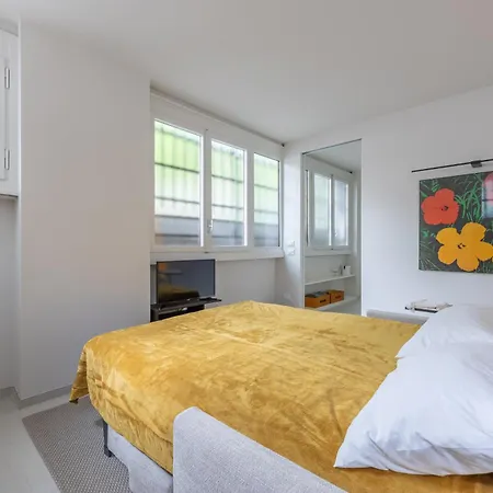 The South, Center, Arco Della Pace * ミラノ