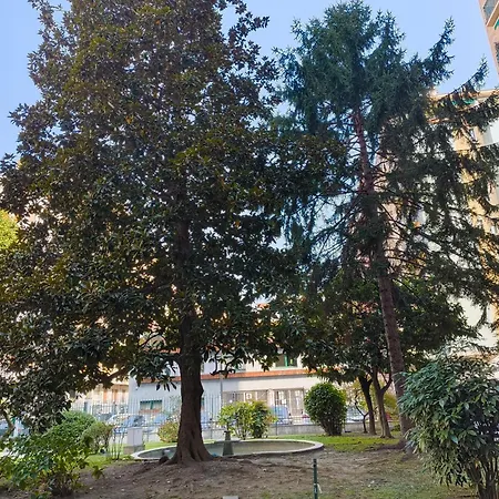 Appartamento Attico Lux - Trilocale Elegante Metropolitana Blu Milano