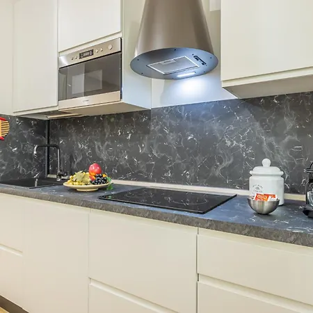 Heritage 400 Mt From Duomo Apartmán *